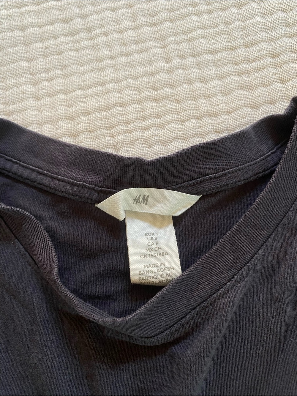 H&M Dark Navy Crew Neck Tee - Picture 2 of 2